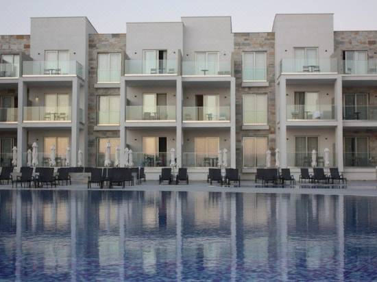 Amphora Hotel Suites Room Reviews Photos Paphos 2021 Deals Price Trip Com