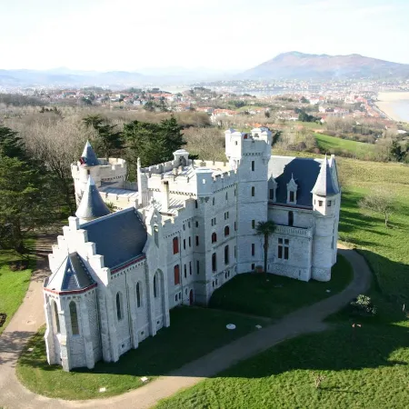 Logis Hotel & Restaurant Bergeret Sport