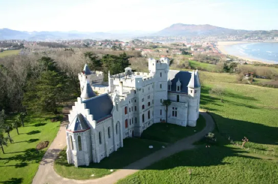 Logis Hotel & Restaurant Bergeret Sport