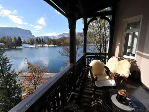 Adora Luxury Hotel