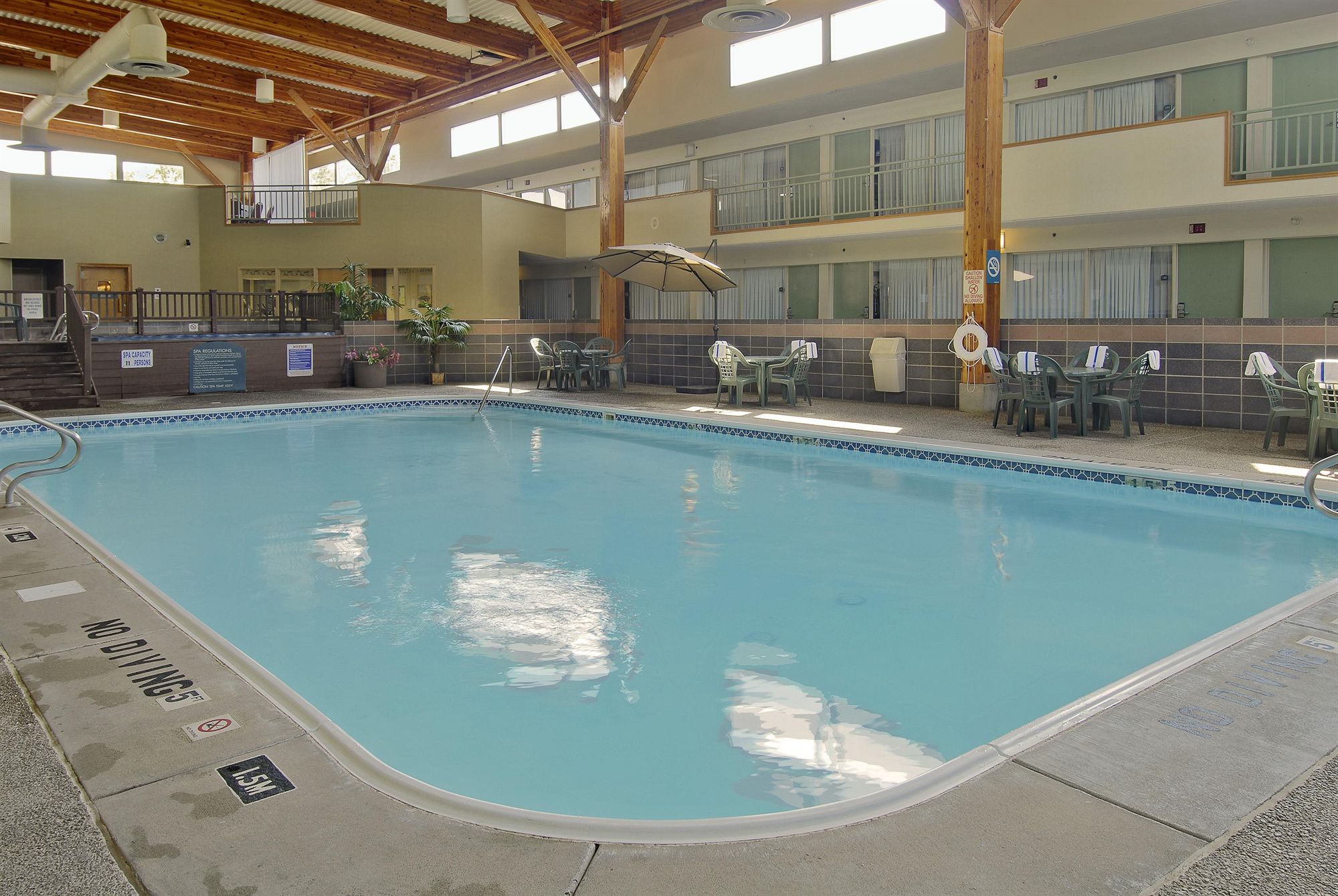 Lifestyle Inn Cedar Falls