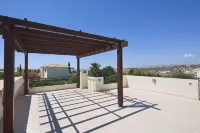 Villa Lara - 11, Spacious Villa with Large Garden and Private Pool on Aphrodite Hills Hotels in Kouklia