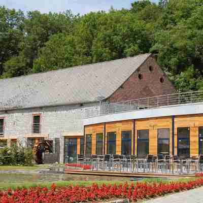 Hôtel Les Jardins de la Molignée Hotel Exterior