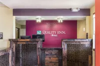 Quality Inn Hotels in Lamar