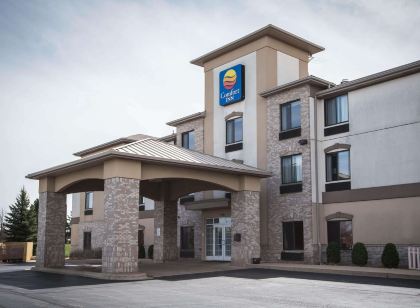 Comfort Inn Crystal Lake - Algonquin