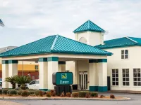 Quality Inn Chipley I-10 at Exit 120 Hotels in Chipley