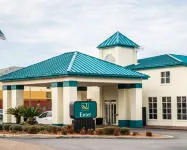 Quality Inn Chipley I-10 at Exit 120 Hotels in Chipley