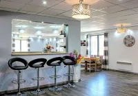 Contact Hotel Restaurant la Chaumière Entre Orgeval et Flins A13 Sortie 8 Hotels in Mézy-sur-Seine