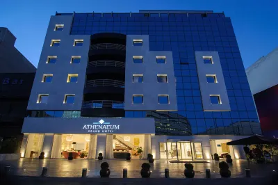Athenaeum Grand Hotel Hôtels à : Neos Kosmos