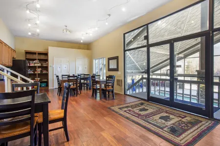 Bluegreen Vacations Blue Ridge Village, an Ascend Collection Resort