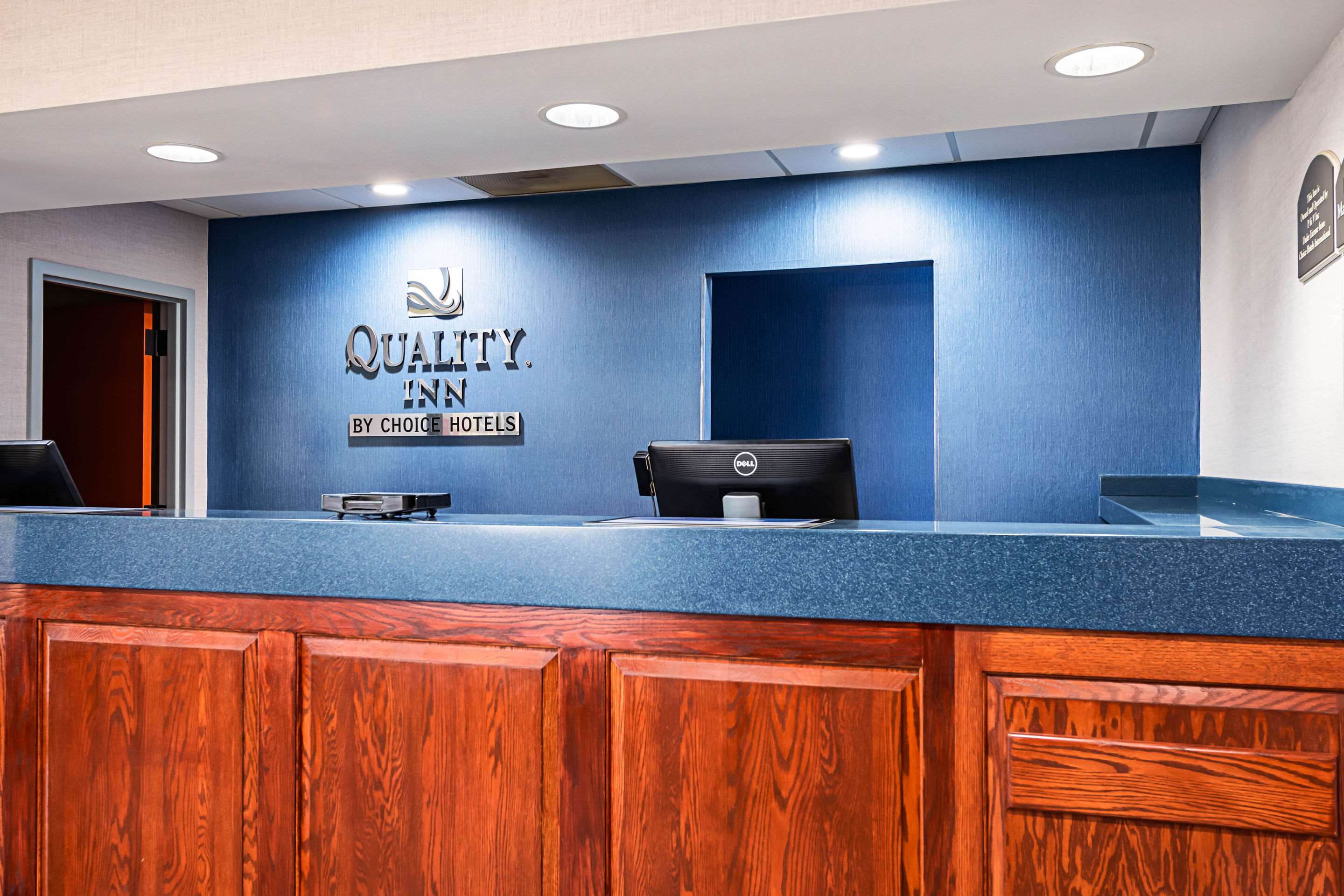 Quality Inn & Suites