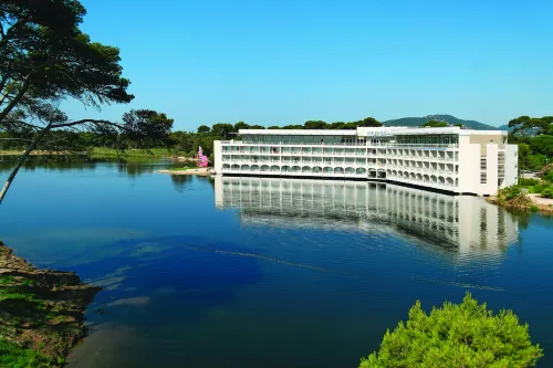 Hotel Club le Plein Sud Vacances Bleues Hotels in La Londe-les-Maures