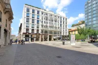 Duomo Hotel & Apartments Các khách sạn gần Via Savona