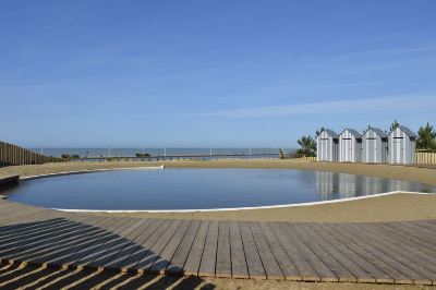 Outdoor Swimming Pool