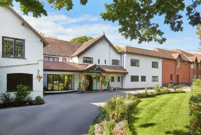 Macdonald Craxton Wood Hotel Các khách sạn ở Ellesmere Port