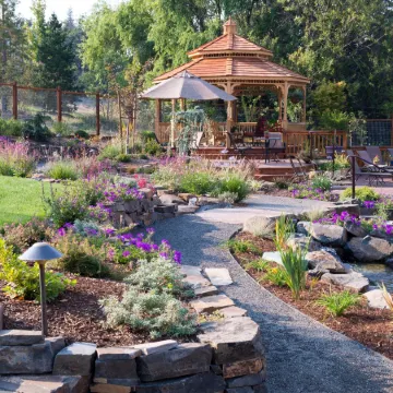 Country Willows Inn and Estate