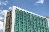 Hotel Horison Lampung Hotel dekat Vihara Kartika Sapta