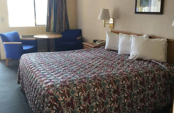 薩姆納汽車旅館