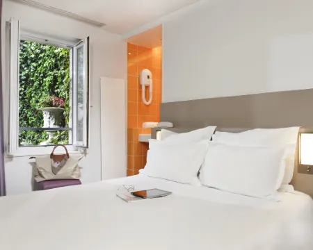 Libertel Canal Saint Martin Hotels in Paris