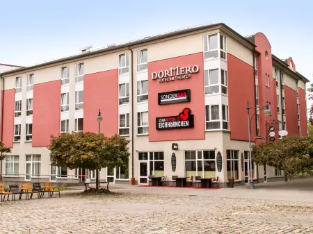 Dormero Hotel Plauen Отели в г. Пёль