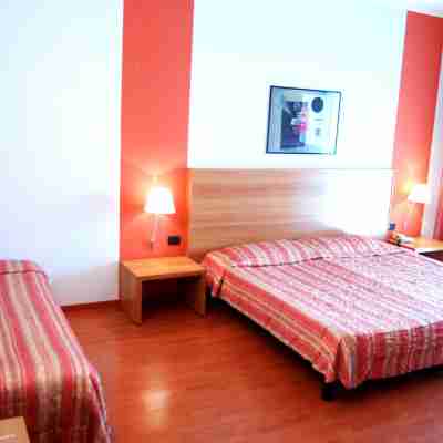 Hotel Romanisio Rooms