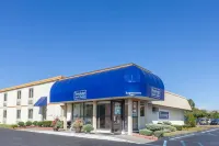 Travelodge Inn & Suites by Wyndham Albany