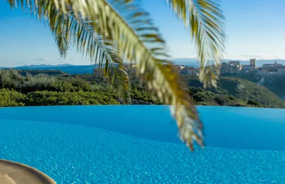 卡拉迪格雷科酒店