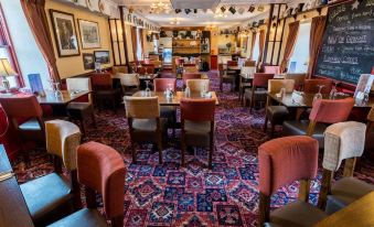 The Famous Star Hotel Moffat
