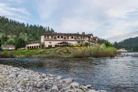Best Western Lodge at Rivers Edge