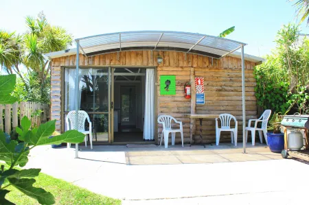 Te Awa Motel Отели в г. Уонгануи