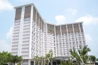 Lorin Syariah Hotel Solo Hotel dekat Gowor Music Sound