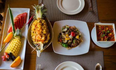 The Tropical Beach Resort - Housity