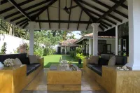 WB Villa Hotels in Talpe