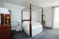 Duke of Cornwall Hotel