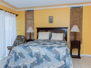 Sea Shell Beach Studio at Montego Bay Club Resort