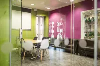Newport Student Village (Campus Accommodation) Hotels in Stow Hill