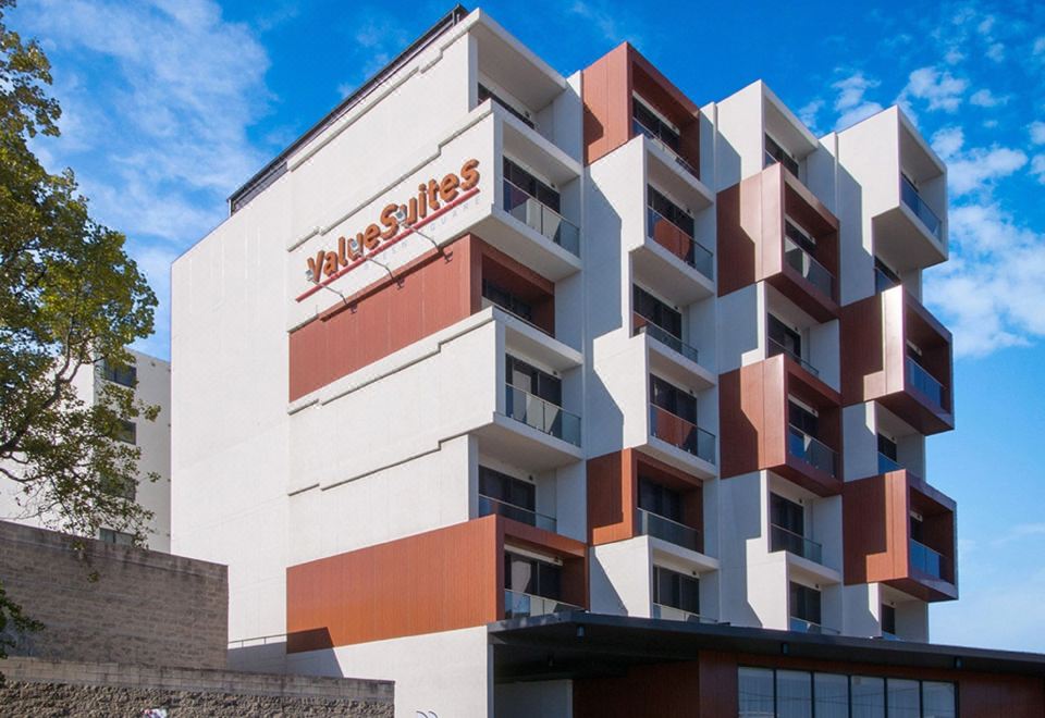 벨류스위트 그린 스퀘어의 외관