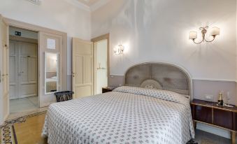 Rome Charming Suites