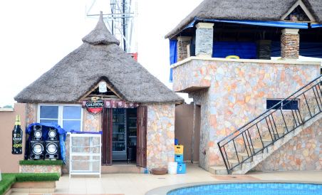 Groovy Hotel Akure - Housity