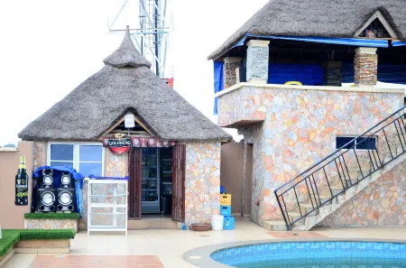 Groovy Hotel Akure Отели в г. Акуре