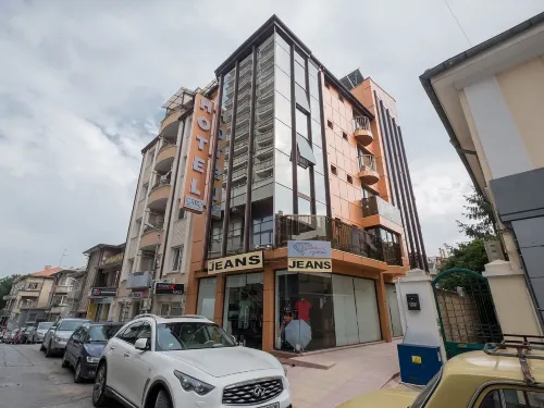 Caro Apartments & Rooms Hotels in Varna