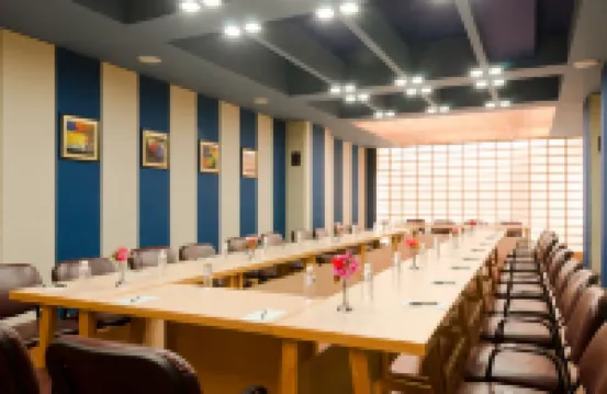 馬哈巴勒什瓦馬辛德拉薩吉俱樂部酒店