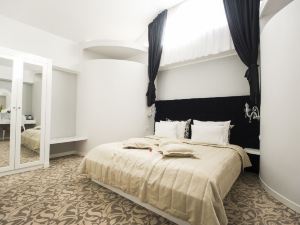 New Belgrade Garni Hotel