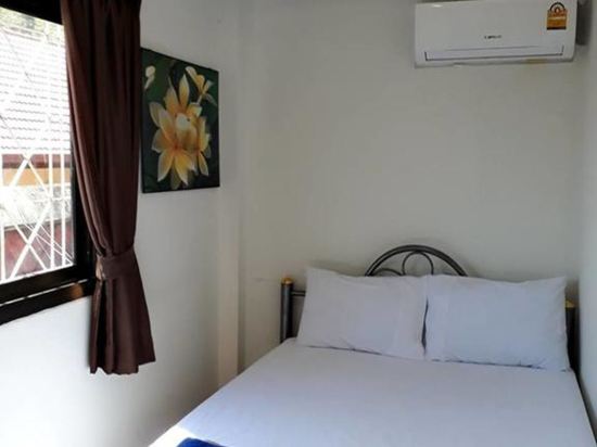 The Lucky Kata Hostel
