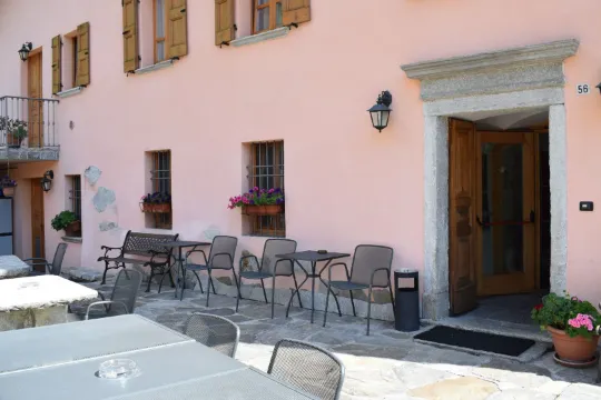 意大利 - 瑞士酒店