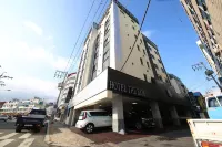 Hound Hotel Tongyeong Hangnam Branch Hotels in Tongyeong