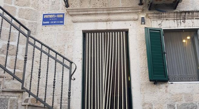 Gudelj Apartments - Housity