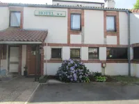 Hôtel - Restaurant le Saint Joseph Hotels in Marcillat-en-Combraille