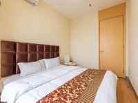 广州嘻嘻哈哈酒店公寓 - 商旅两室三床套房
