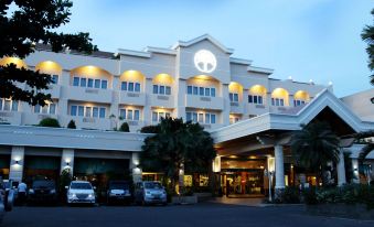 Bumi Senyiur Hotel